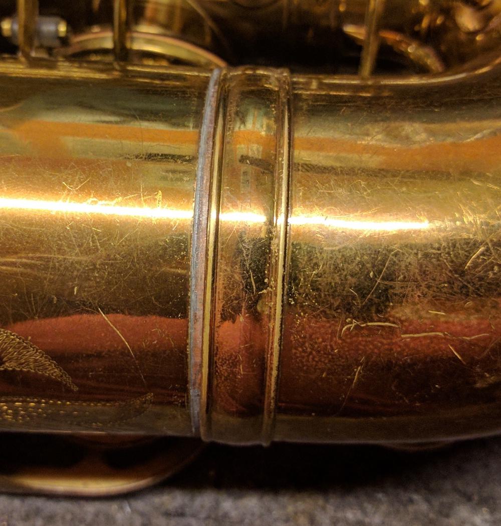 Oopsy daisy! This King is separating at the bell to bow brace. Not common!
