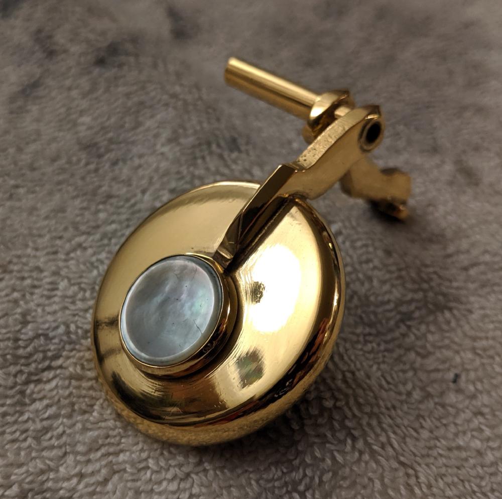 Detail of key of gold-plated Selmer Mark VI.