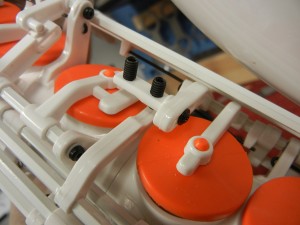 Vibrato saxophone body sections