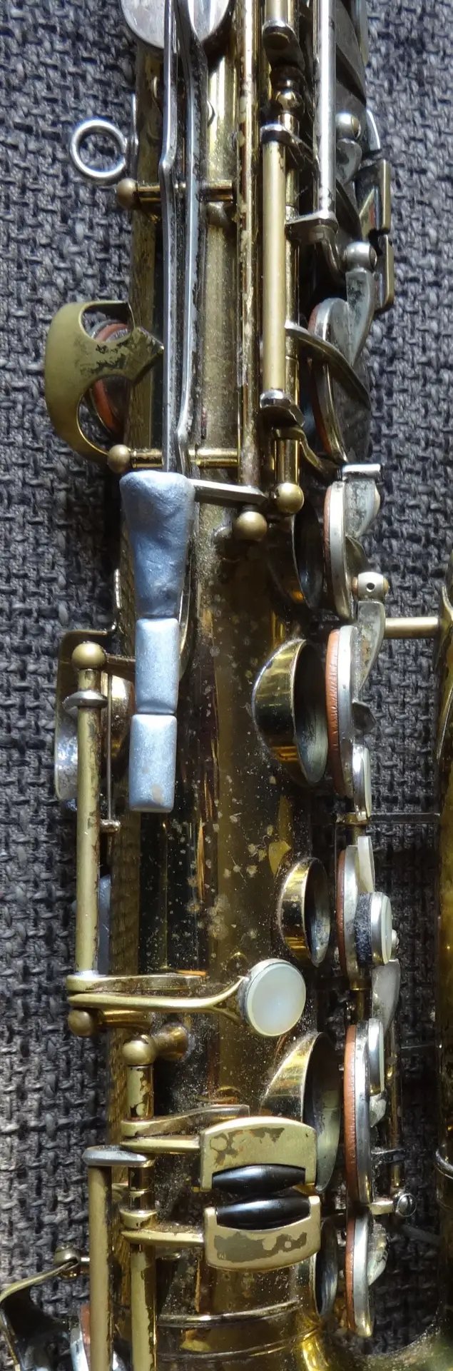 Leblanc System saxophone — full view