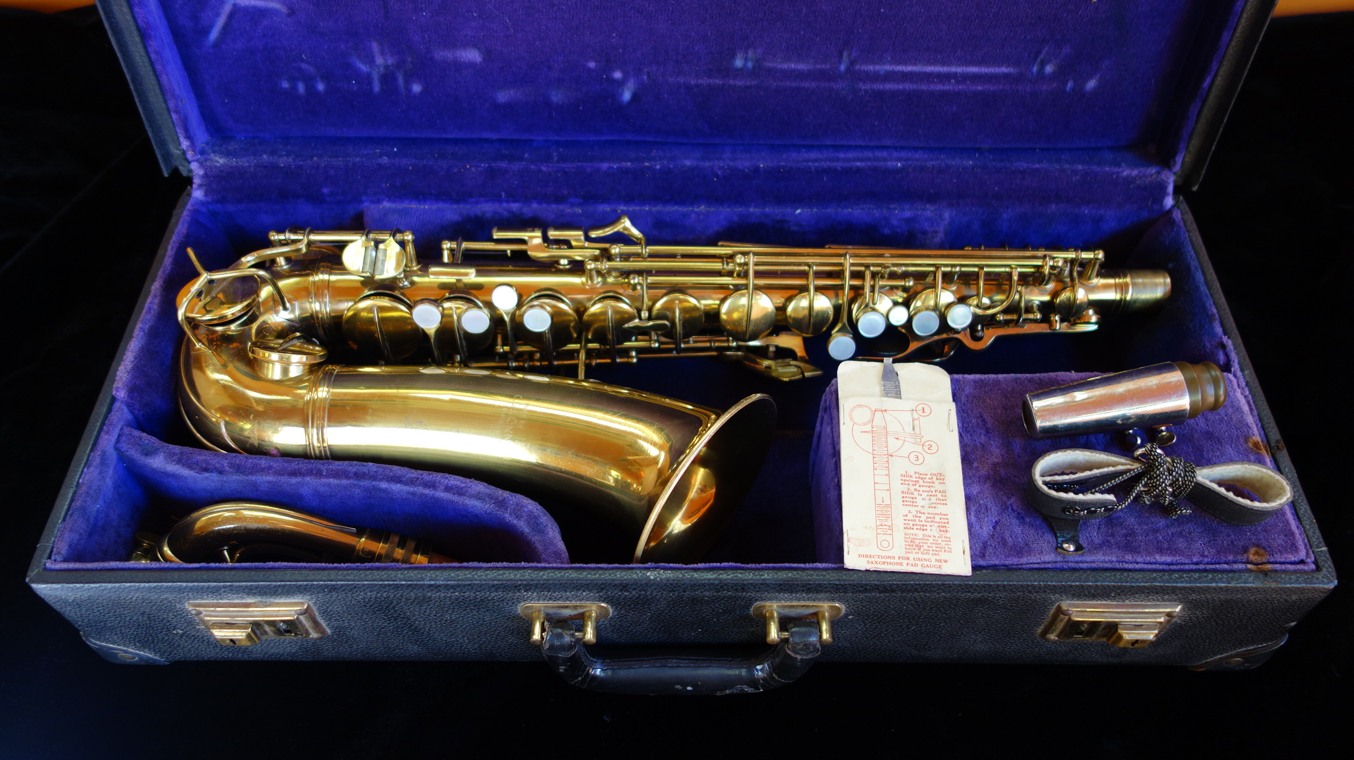 1933 Conn 6M Transitional Alto Saxophone « Stohrer Music